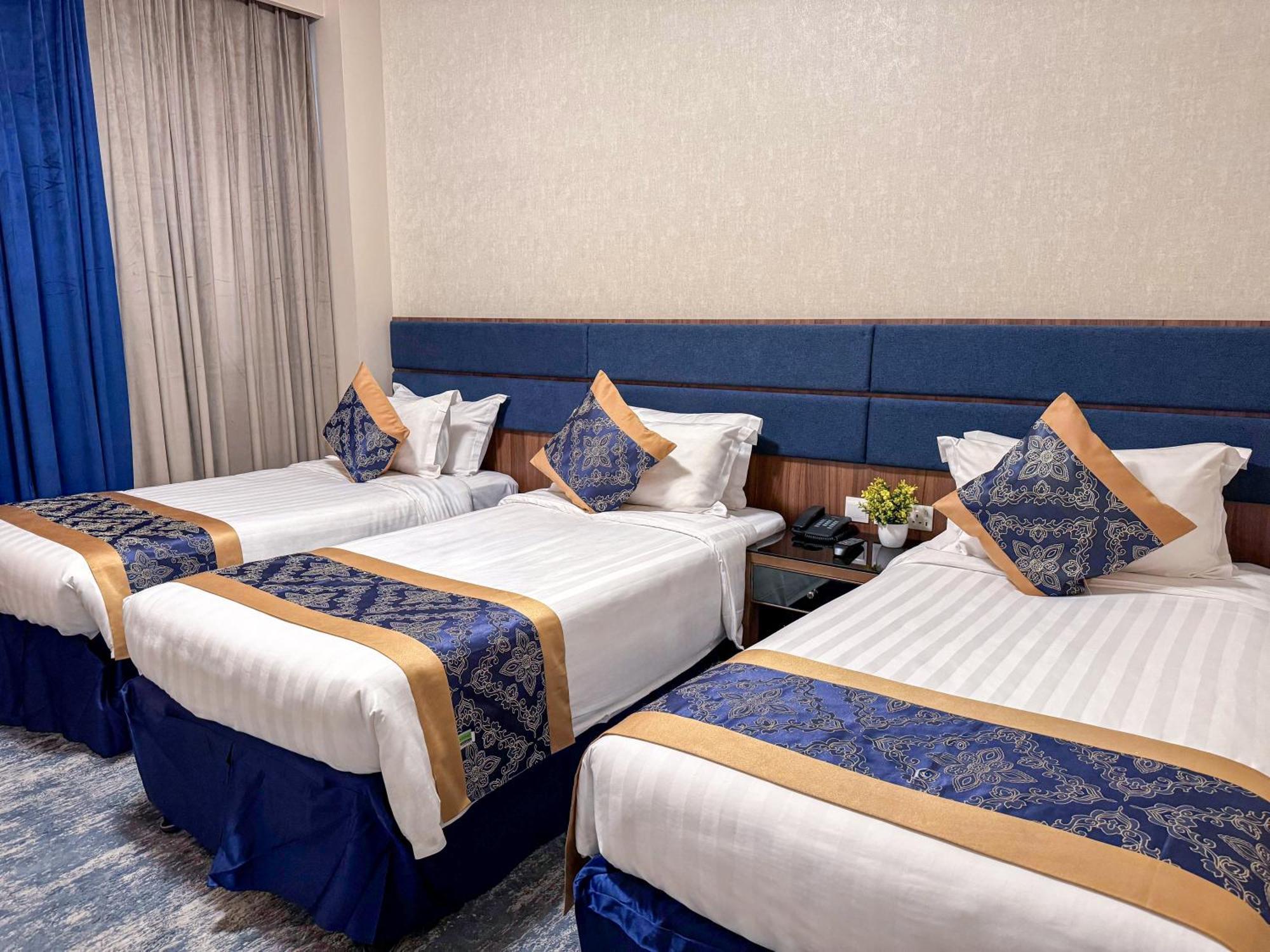 Rabwat Al Safwah Golden Hotel 메디나 외부 사진
