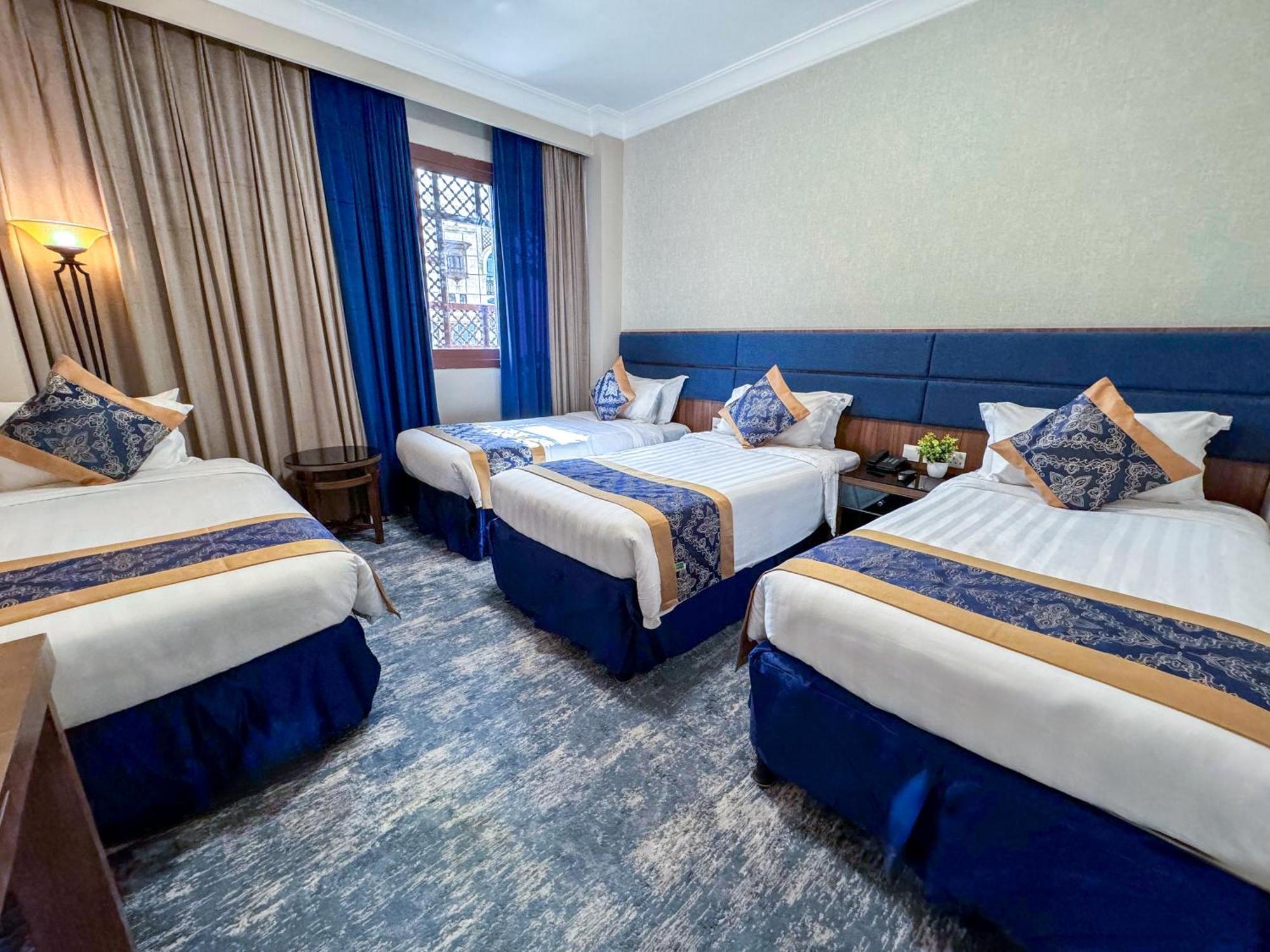 Rabwat Al Safwah Golden Hotel 메디나 외부 사진
